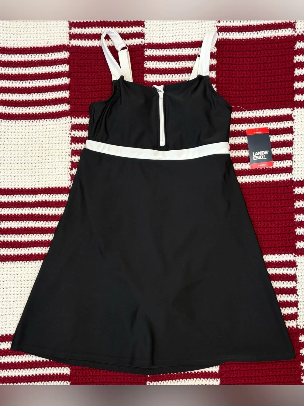 NWT Lands' End Women Zipper Front Swim Dress, Sz XS, Black with White Trim - Picture 2 of 16